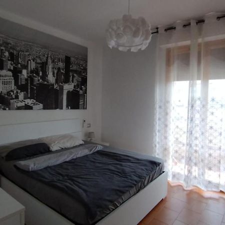 La Casa Dei Viaggiatori - Viareggio - Posto Auto Gratuito Appartement Buitenkant foto