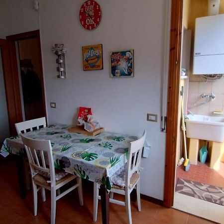 La Casa Dei Viaggiatori - Viareggio - Posto Auto Gratuito Appartement Buitenkant foto